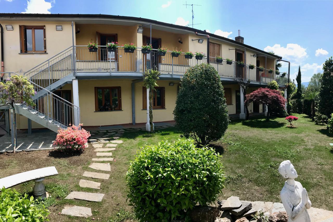 Ostello Casa Emmaus Maccagno Екстер'єр фото