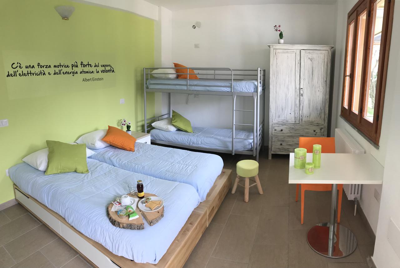 Ostello Casa Emmaus Maccagno Екстер'єр фото